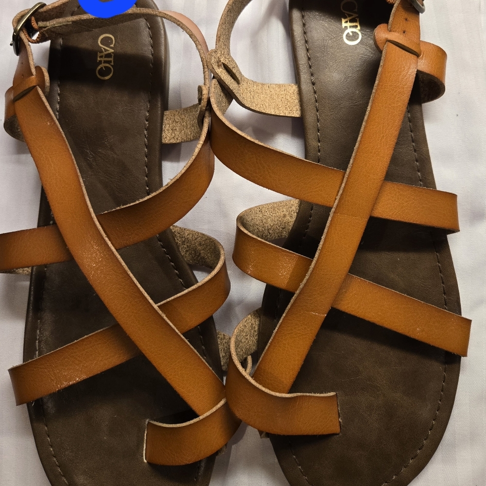 Sandals - Picture 2 of 5